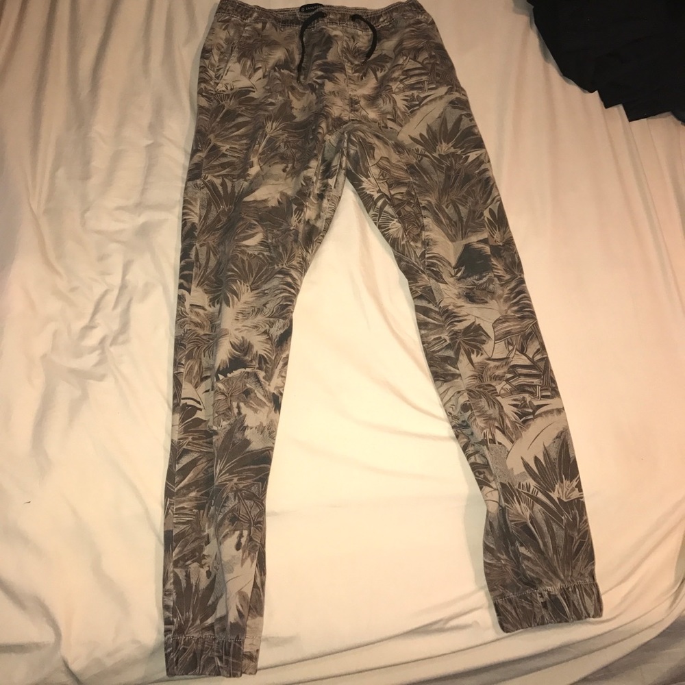 (Size 34) Palm Tree Zanerobe Jogger Pants