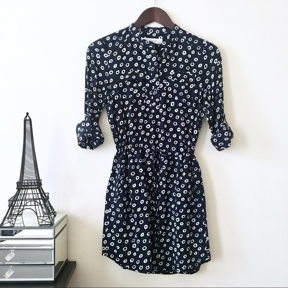 LOFT Dresses & Skirts - Loft Navy & White Printed Collarless Shirt Dress