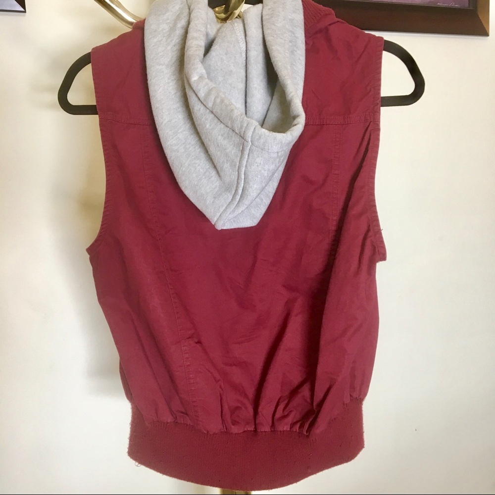 Red Vest with Gray Hood - Picture 3 of 3