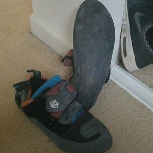 Climbing shoes