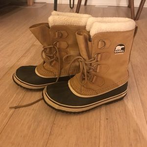Sorel Caribou Boots