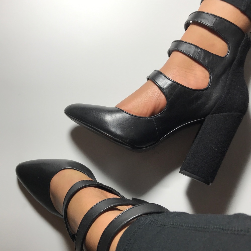 LAST CHANCE! ALDO RISE Velvet/Patent Leather Heels