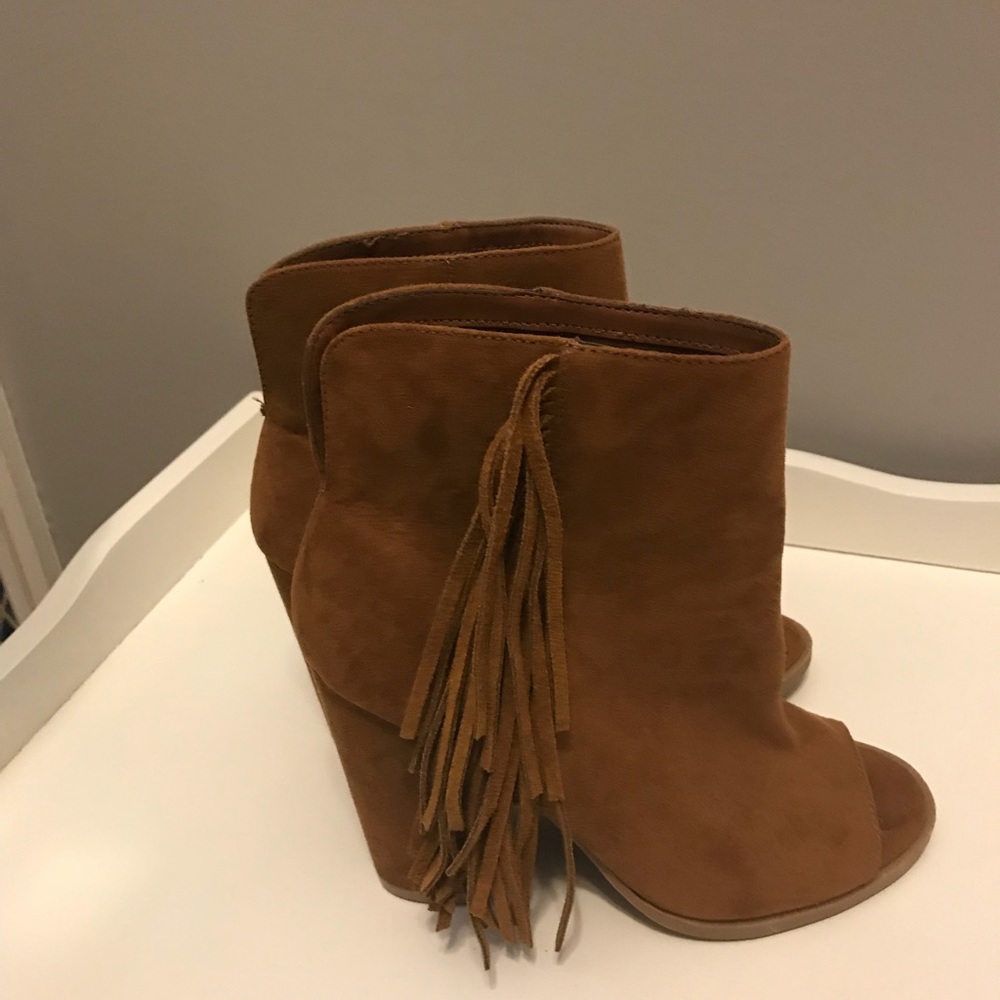 Peep Toe Fringe Booties