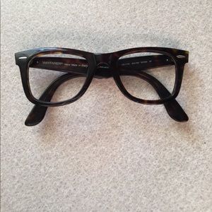 Ray-Ban Tortoiseshell Wayfarer Sunglasses