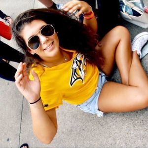 Meet your Posher, Bailey