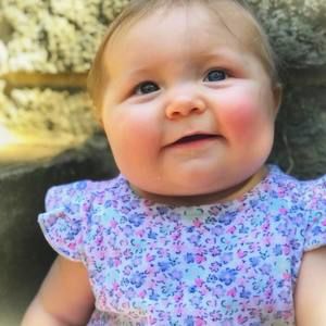 Meet your Posher, Rebecca