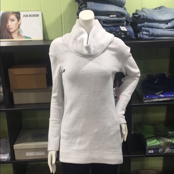 Twill Textured Funnel Neck Tunic - Picture 2 of 2