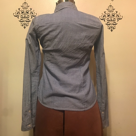 Gilly Hicks Sydney Button Down Shirt! Size Small! - Picture 5 of 8