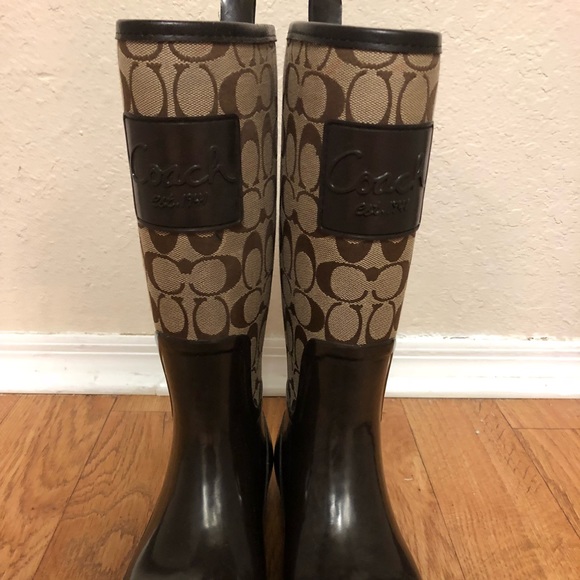 Coach Rain Boots Size 7 - Picture 2 of 4