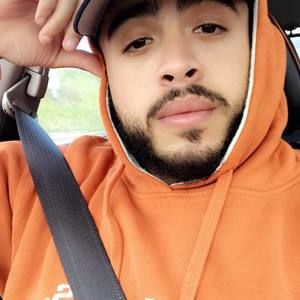 Meet your Posher, Troy