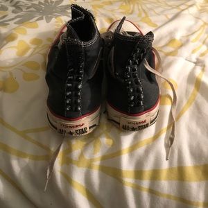 Black converse sneakers
