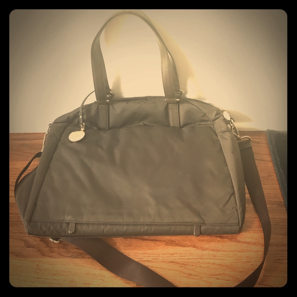 Lo and Sons OMG bag