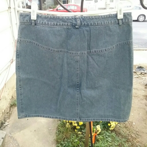 New Frontier distressed denim mini skirt - Picture 2 of 2