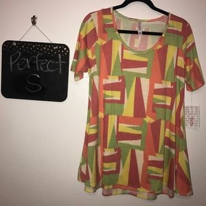 LuLaRoe Perfect Tee S. Green, pink, yellow.