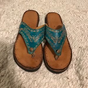 Handmade Imported from Colombia.