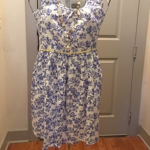 NWT Hello Lovely Bluebell Toile Dress