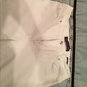 Gloria Vanderbilt Jeans. Great Condition!