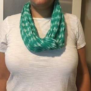 Green Infinity Scarf