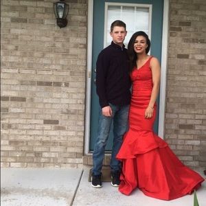 Red prom dress