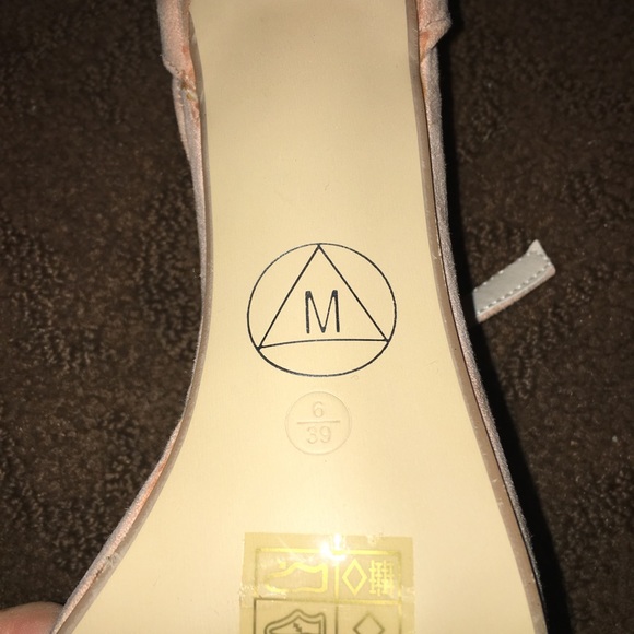 Light Pink Sparkly heels! - Picture 3 of 3