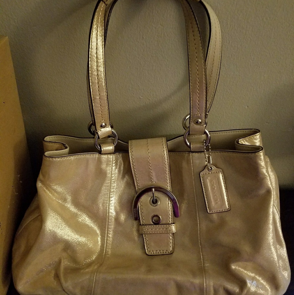 Coach Soho East West authentic leather bag