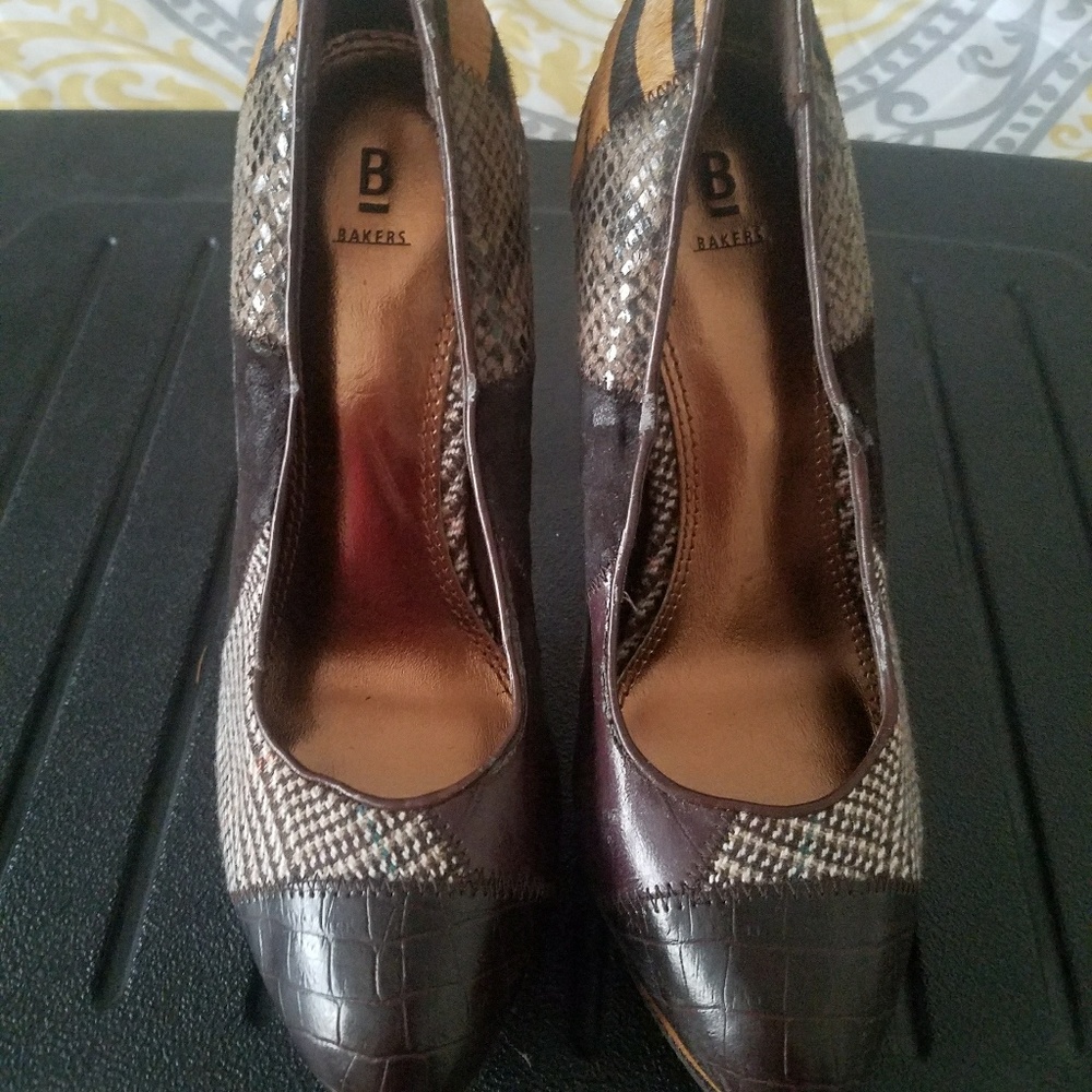 Bakers 6 inch heels - Picture 2 of 3