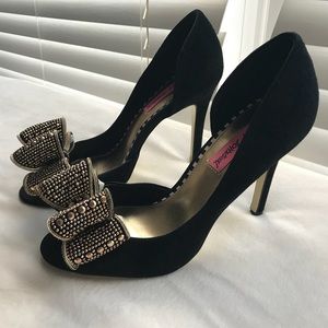 Betsy Johnson suede peep-toe