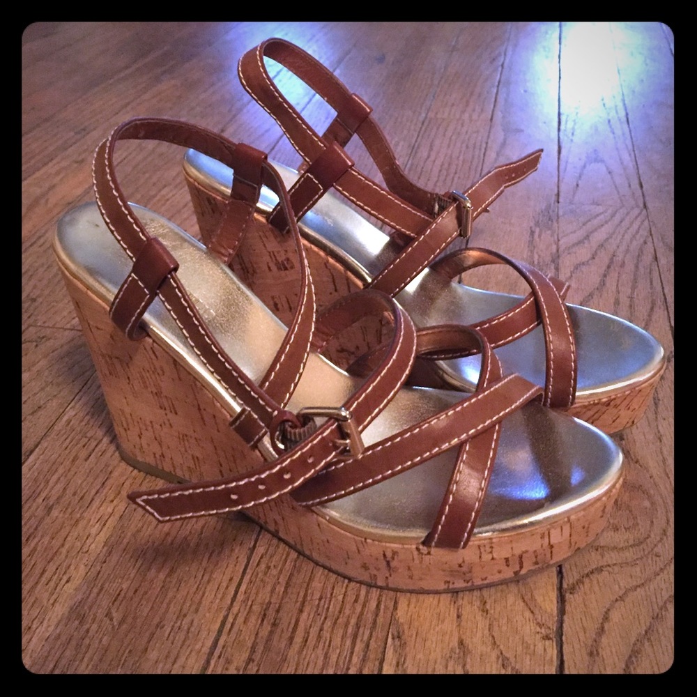 SOLD Banana Republic Wedges