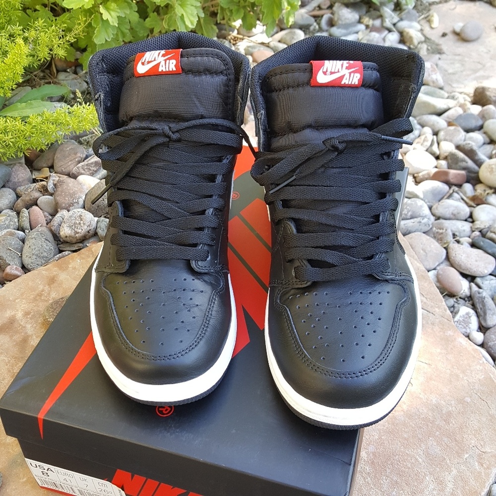SOLD** Not Avail. Nike Air Jordan 1 Retro Yin Yang
