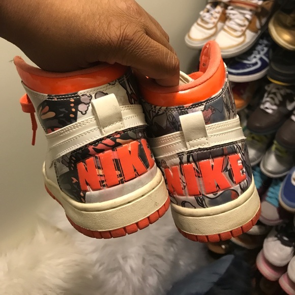 Nike Shoe - Picture 4 of 4