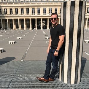 Meet your Posher, Robert