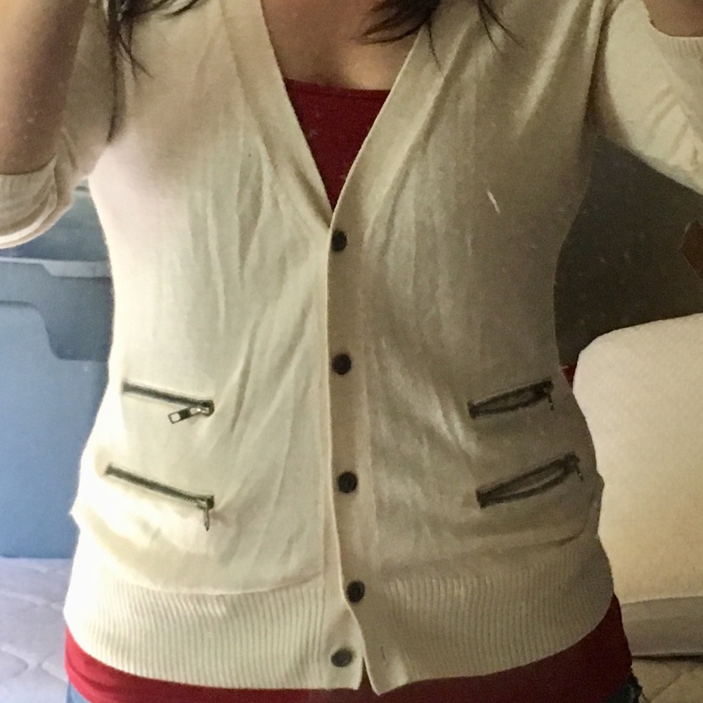 3/4 sleeve button sweater/cardigan with zippers