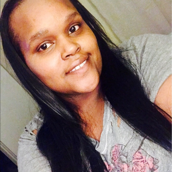 Meet your Posher, Shanecia - Picture 1 of 1