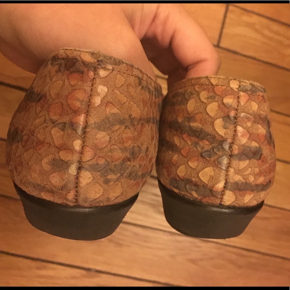 Salvatore Ferragamo brand new shoes - Picture 2 of 5