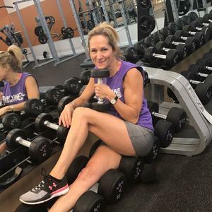 Meet your Posher, Polly