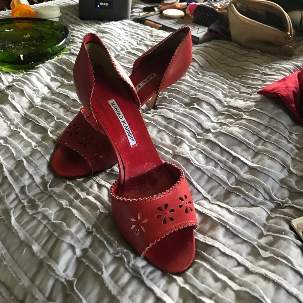 Red beautiful Manolo Blahnik (size 10) 3inch heel