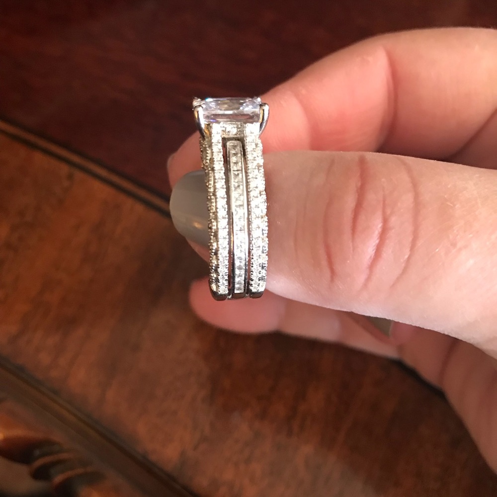 Swarovski Interchangeable Radiant Cut Wedding set - Picture 5 of 8