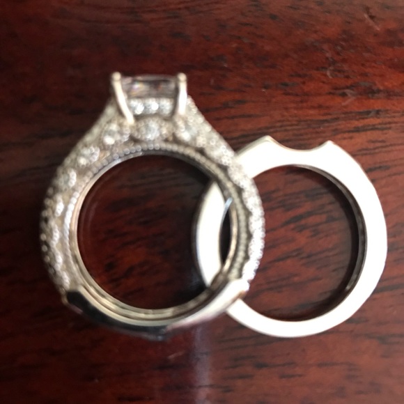 Swarovski Interchangeable Radiant Cut Wedding set - Picture 3 of 8