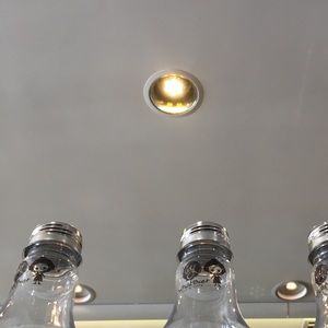 Meet your Posher, Polly