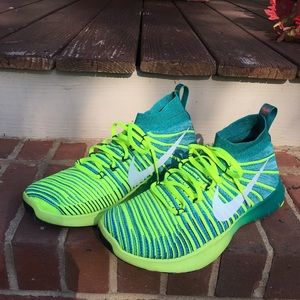 Nike Free TR Force Flyknit