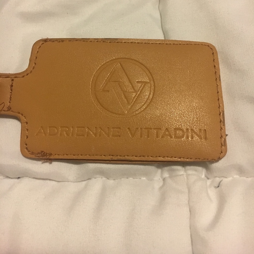 Adrienne Vittadini -- Luggage/Bag Tag • Authentic