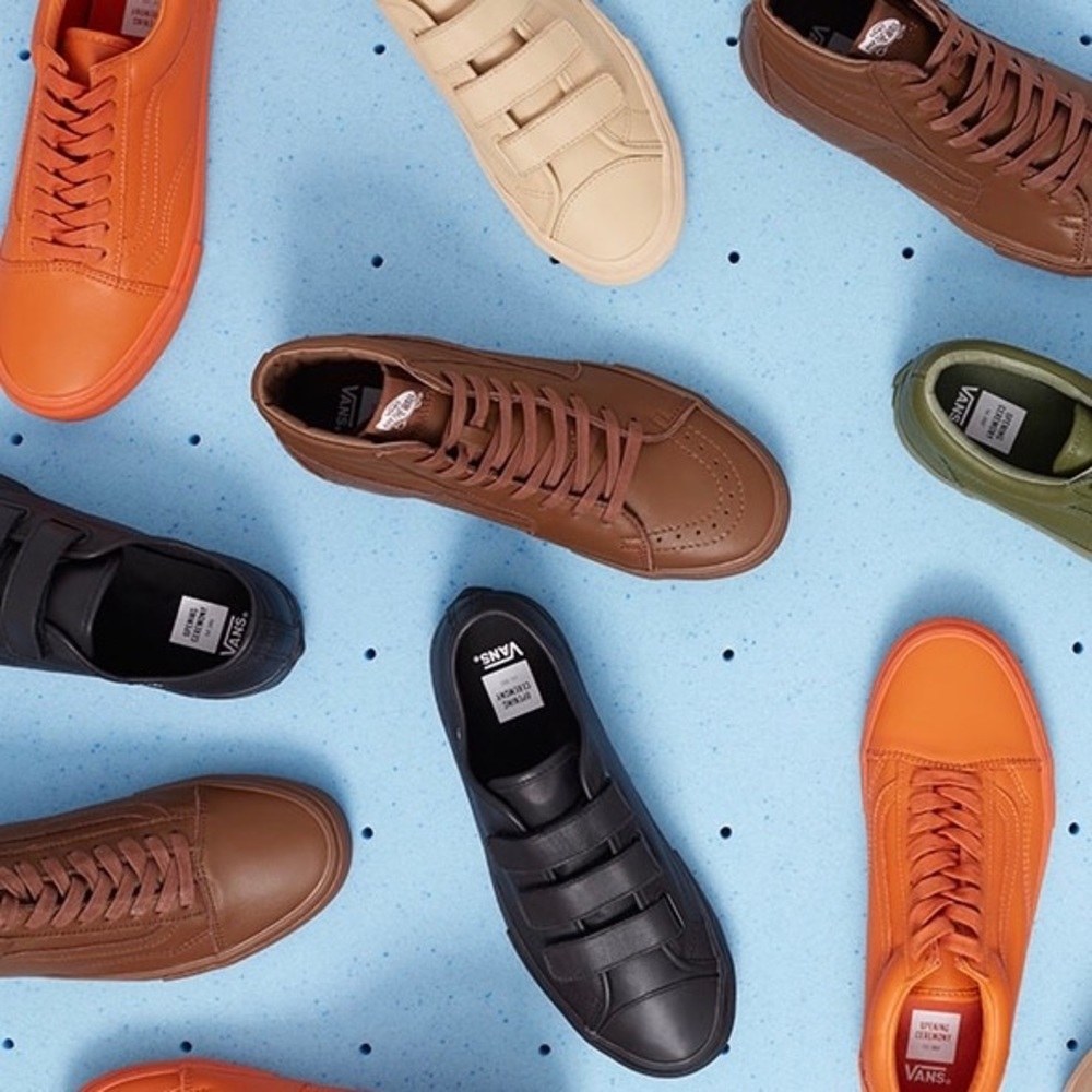 OPENING CEREMONY🍊 Orange Leather Vans