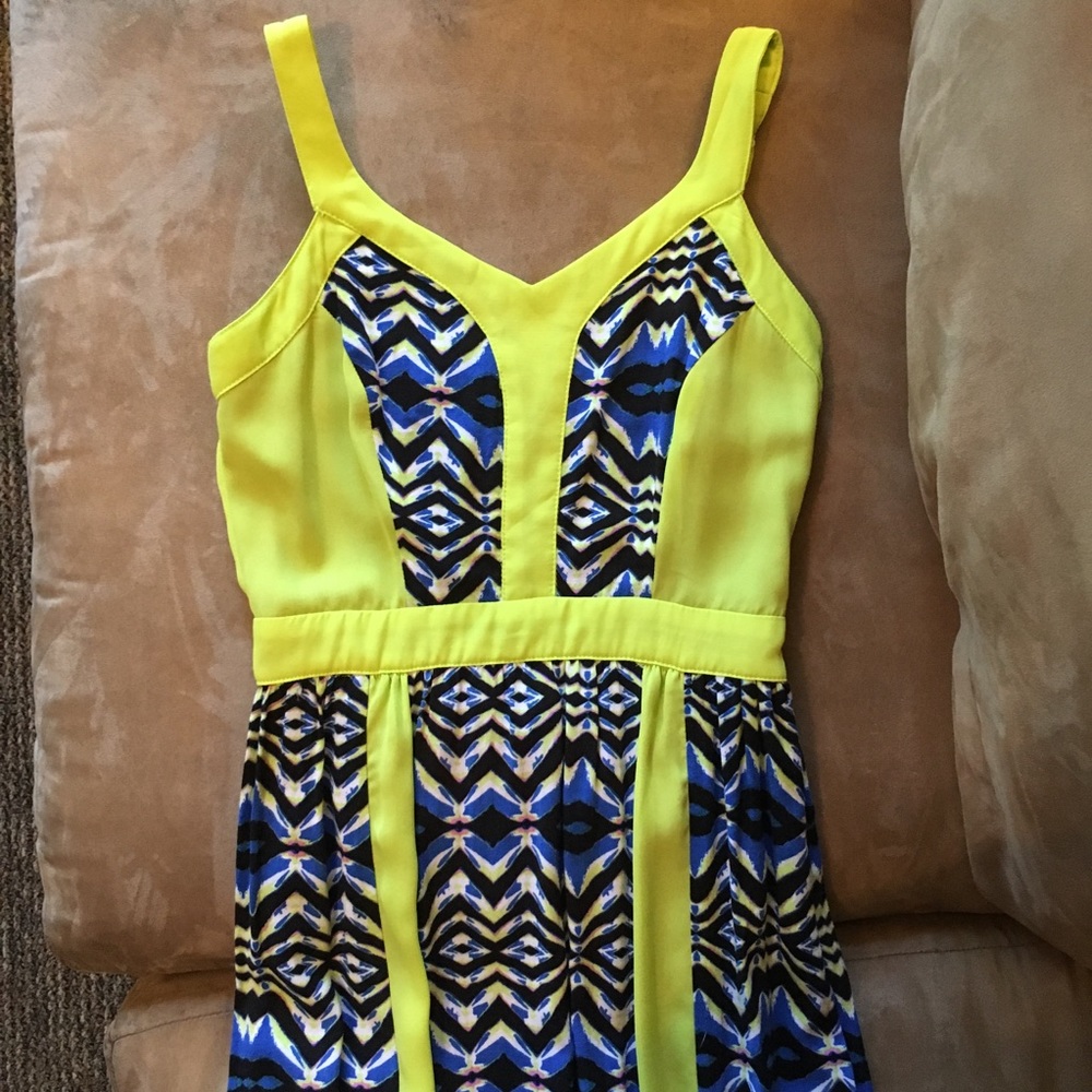 FLYING TOMATO-Neon Aztec Maxi