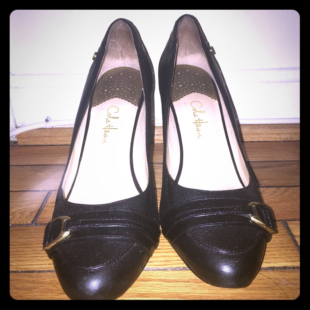 Cole Haan black pumps