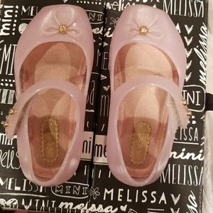 Mini Melissa size 6