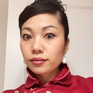 Meet your Posher, Ri ta