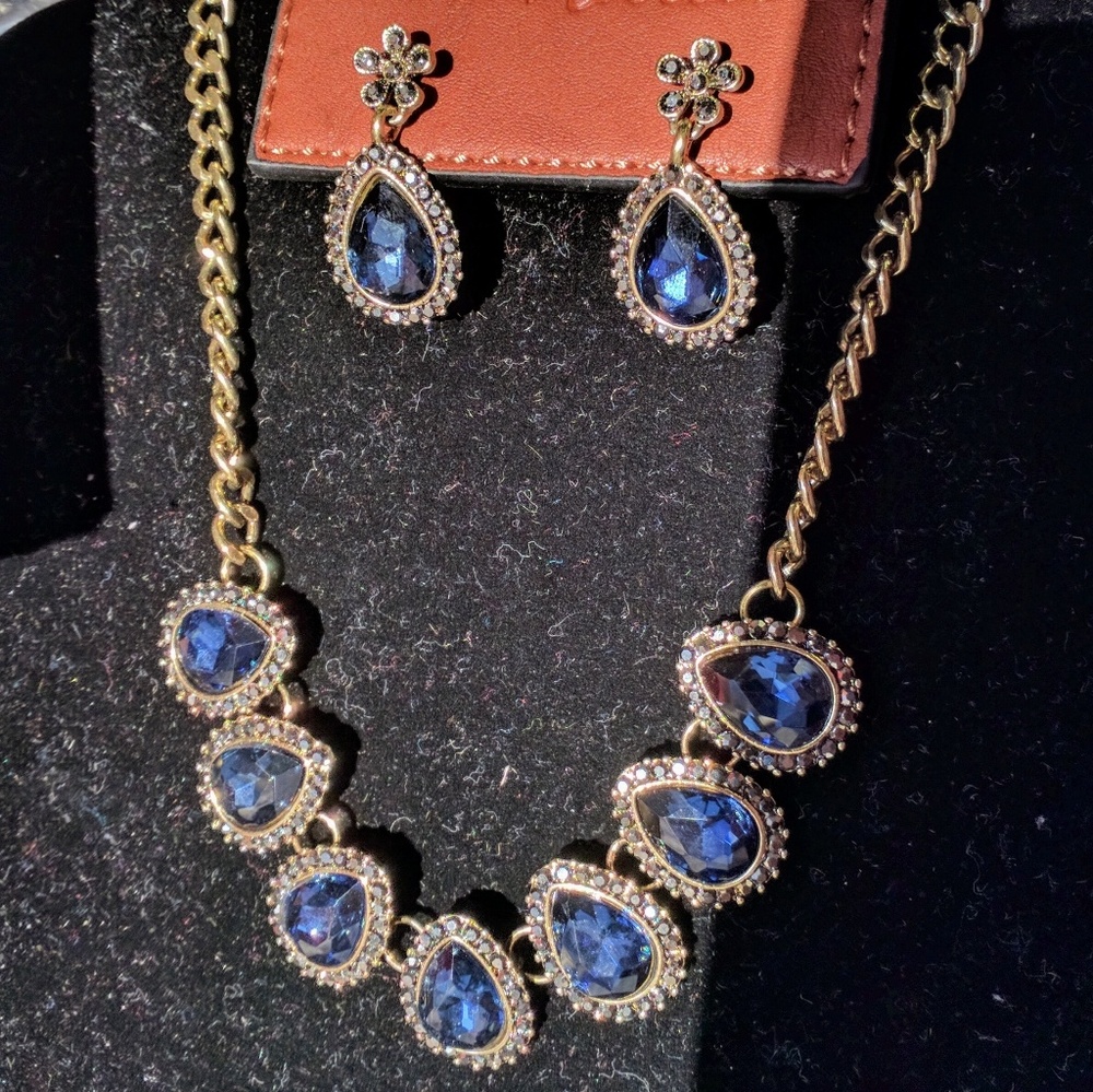 CLEARANCE- Blue Teardrop Necklace and Earrings