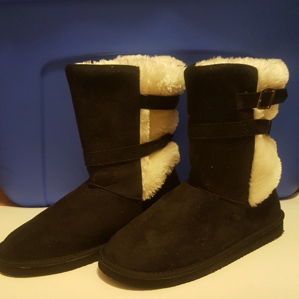 Black fall/ winter boots
