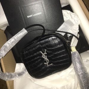 NEW AUTHENTIC YSL Blogger