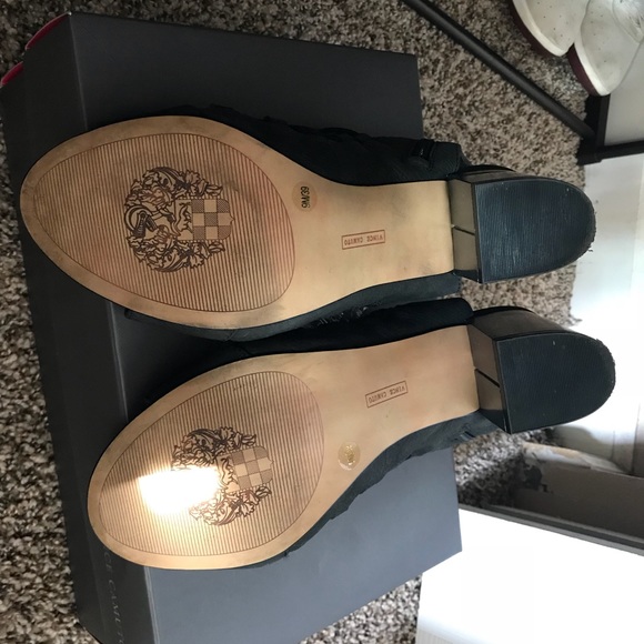 Vince Camuto black heels - Picture 4 of 6